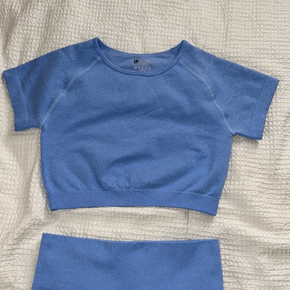 Blue amazon workout set! Never worn - Picture 2 of 4